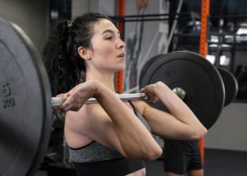 Treino de força ajuda mulheres a combater a depressão e a ansiedade
