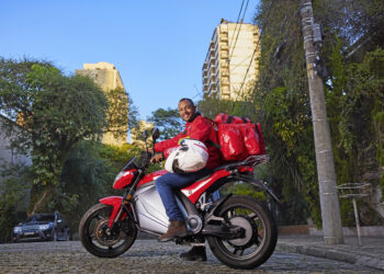 Entregadores do iFood receberam R$ 43 milhões em gorjetas em 2024