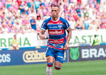 Com Fortaleza na vice-liderança da Série A, Breno Lopes curte bom momento com a camisa do Leão