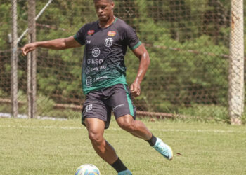 Titular em seis dos oito jogos do Maringá no Campeonato Paranaense, Tito é um dos símbolos do trabalho defensivo da equipe comandada por Jorge Castilh