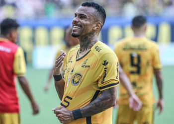 Líder em chutes certos, Matheus Serafim acumula bons números pelo Amazonas no Brasileirão Série B