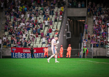 João Ricardo celebra números pelo Fortaleza e projeta ‘encontro grande’ contra o Botafogo