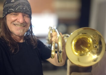 Florianópolis: Ed Rock homenageia torcidas de clubes catarinenses em novas músicas