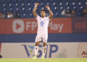 Perto de retornar aos gramados, ex-Vitória revela expectativa para reencontrar seus companheiros