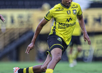 Rumo ao centésimo jogo pelo São Bernado, Romisson projeta estreia do Bernô no Paulistão diante do Água Santa