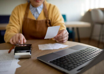 Ação da Unijorge auxilia MEIs na regularização de pendências e gestão dos negócios