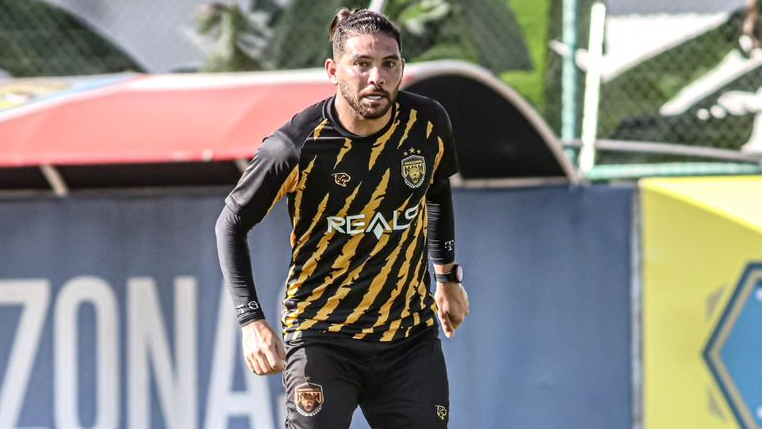 Após avançar na Copa do Brasil com o Amazonas, Diego Torres projeta final do turno do Amazonense
