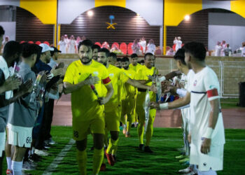 Após acesso e festa na Arábia, Tiago Real marca gol olímpico e diz que há cobrança pelo título