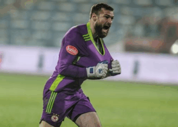 Em sequência de vitórias na Liga Búlgara, Busatto se isola como goleiro com mais jogos sem sofrer gol