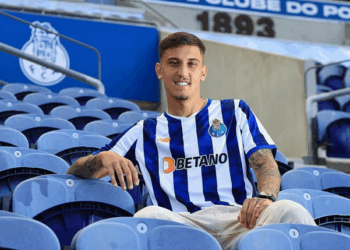 Ex-Avaí, zagueiro Felipe Silva completa segundo mês no FC Porto: “Evolução”
