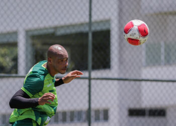 Anderson Conceição analisa primeiros dias de treinos no Boavista e projeta Campeonato Carioca 2025 com estreia diante do Flamengo