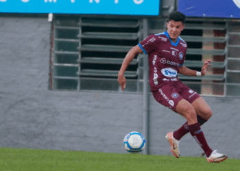 Perto dos 50 jogos, Augusto Galvan diz que Caxias “não pode vacilar” em reta final de Série C