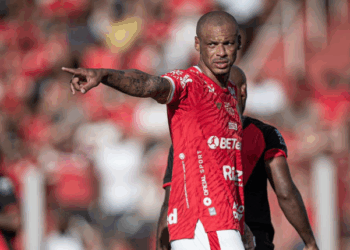 Anderson Conceição diz que Vila Nova precisa “manter o equilíbrio” para superar Aparecidense em semifinal