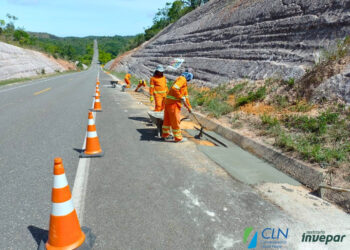 BA-099 passa por serviços de manutenção até sexta-feira (16) Serviços acontecem em trechos da rodovia, das 7h às 17h