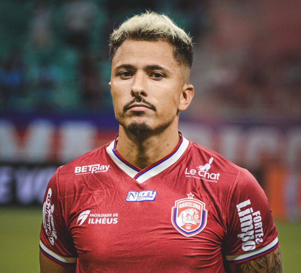Camisa 10 do Barcelona de Ilhéus, Hadrian valoriza campanha semifinalista no Baiano: “Nosso grupo fez história”