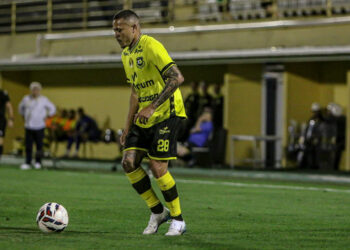 Com assistência, João Paulo celebra vitória do São Bernardo e projeta confronto fora de casa