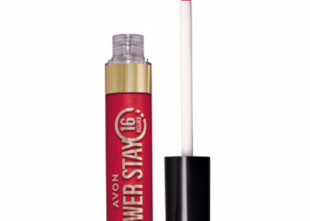 Avon lança novo Batom Líquido Power Stay, que promete ainda mais conforto e até 16h de duração
