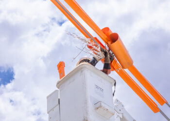 Lei que proíbe a comercialização e utilização de serpentinas metálicas entra em vigor na Bahia