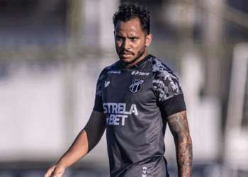 Motivado por primeira vitória, Lourenço mira sequência do Ceará na temporada: “Seguir evoluindo”