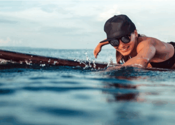 Olimpíadas chegando: Oftalmologista chama atenção para os riscos da água aos olhos durante o esporte