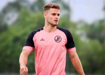 Kadu enfatiza dedicação do Joinville que supera desvantagens numéricas para subir na tabela do Campeonato Catarinense
