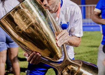 Mário Sérgio celebra título do Avaí e enaltece ‘fome gigante’ do elenco por conquista do Catarinense