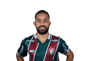 Após destacar-se no futebol paulista, Werley Capanema reforça o Fluminense de Feira e projeta estreia na segundona baiana