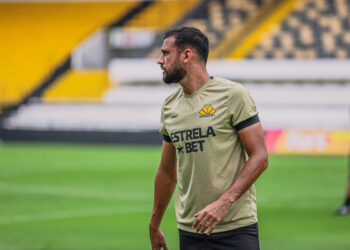 No Criciúma, Luciano Castán ultrapassa a marca de 100 vitórias pelo Campeonato Brasileiro