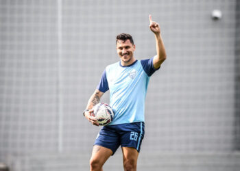 Perto de completar oitavo mês de recuperação, Warley valoriza liderança do Barra na Série D e sonha ajudar em objetivo: “Acesso”