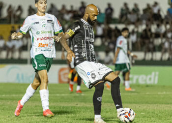 Rio Branco chega a sete jogos seguidos sem sofrer gol com Bruno Silva em campo e aposta na experiência do volante para avançar na Série D