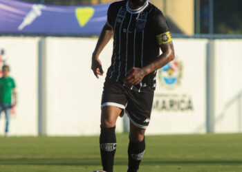 Capitão Bruno Silva demonstra versatilidade ao atuar mais adiantado e valoriza sequência de vitórias do Rio Branco na Série D