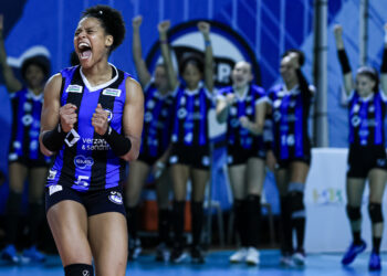 Pinheiros vence São Caetano na última rodada do primeiro turno