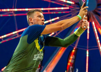 Atual campeão, André Baran defende título mundial de beach tennis