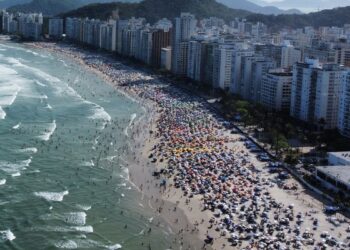 Situação de contaminação em Guarujá é considerada surto