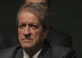 Valdemar Costa Neto é preso por porte ilegal de arma