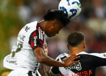 Vasco e Flamengo empatam no Maracanã