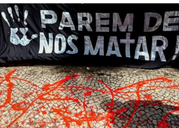 Quase 90% dos mortos por policiais em 2023 eram negros, diz estudo