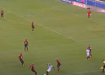 No último minuto, Vitória arranca empate contra o Jacuipense, no Barradão