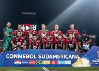 Depois de mais de uma década, Vitória volta a disputar jogo fora do Brasil