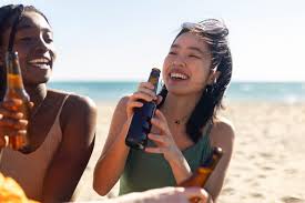 Conheça 5 hábitos que prejudicam a voz no verão