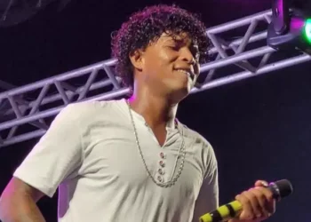Cantor de piseiro, Lucca Makezi é morto a facadas na Bahia