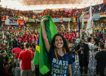 UNE vai puxar mobilização pela soberania e contra o extremismo