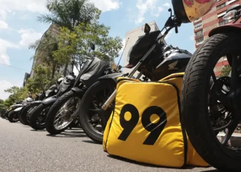 Rio terá novo monitoramento de mototaxistas de app a partir deste ano