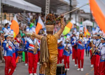 Desfiles cívicos de setembro celebram a Independência do Brasil e aniversário de Camaçari