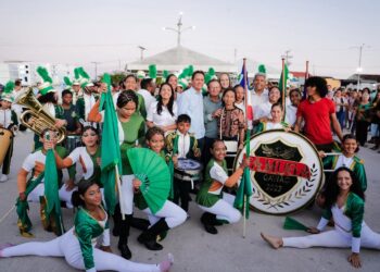 Secretaria da Educação entrega instrumentos de fanfarra em Gavião e outras 79 cidades baianas