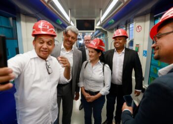 Obra do VLT do Subúrbio garante participação popular e geração de oportunidades para as comunidades locais