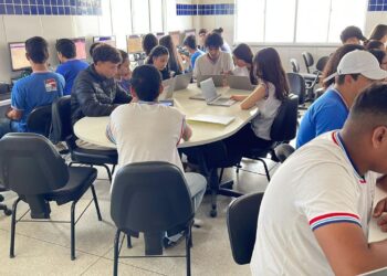 Colégio Estadual de Sítio do Quinto lidera rendimento na terceira Avaliação Plurall