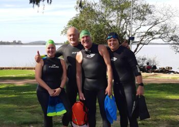 Treino de Natação em Águas Abertas destaca Lago Guaíba como cenário do Projeto Nadando Pelos Cartões Postais