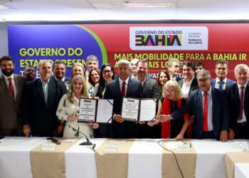 Jerônimo encaminha à Alba projeto de lei que cria secretaria especial para assuntos relacionados à Ponte Salvador-Itaparica