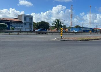 Alterações no trânsito na marginal da BA-099 melhoram acesso de entrada e saída à Barra do Jacuípe